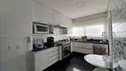 Foto 11 de Apartamento com 4 Quartos à venda, 180m² em Vila Olímpia, São Paulo