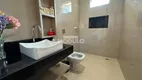 Foto 13 de Casa com 5 Quartos à venda, 270m² em Novo Mundo, Uberlândia