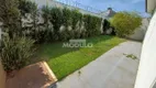 Foto 19 de Casa com 4 Quartos para alugar, 220m² em Jardim Inconfidência, Uberlândia