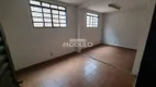 Foto 17 de Imóvel Comercial para alugar, 250m² em Segismundo Pereira, Uberlândia