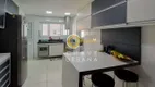 Foto 9 de Apartamento com 3 Quartos à venda, 126m² em Gonzaga, Santos