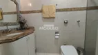 Foto 23 de Casa com 3 Quartos à venda, 230m² em Jardim Patrícia, Uberlândia