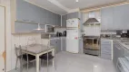 Foto 11 de Apartamento com 3 Quartos à venda, 190m² em Rio Branco, Porto Alegre