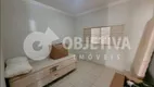 Foto 19 de Casa com 3 Quartos à venda, 200m² em Tubalina, Uberlândia