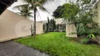 Foto 2 de Casa com 3 Quartos para alugar, 380m² em Cidade Jardim, Uberlândia