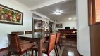 Foto 5 de Casa com 5 Quartos para venda ou aluguel, 300m² em Alto do Capivari, Campos do Jordão
