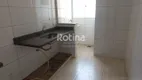 Foto 2 de Apartamento com 3 Quartos para alugar, 80m² em Tubalina, Uberlândia