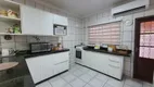Foto 20 de Casa com 5 Quartos à venda, 202m² em Industrial, Londrina