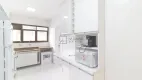 Foto 12 de Apartamento com 3 Quartos para alugar, 127m² em Vila Nova Conceição, São Paulo