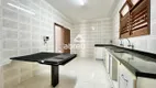 Foto 19 de Casa com 4 Quartos para venda ou aluguel, 285m² em Candelária, Natal
