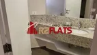 Foto 15 de Flat com 3 Quartos para alugar, 120m² em Moema, São Paulo