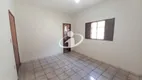 Foto 14 de Casa com 3 Quartos para alugar, 189m² em Santa Mônica, Uberlândia