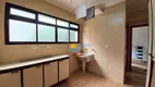 Foto 39 de Apartamento com 3 Quartos à venda, 210m² em Pitangueiras, Guarujá