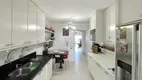 Foto 31 de Apartamento com 3 Quartos à venda, 172m² em Pitangueiras, Guarujá