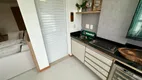 Foto 3 de Apartamento com 3 Quartos à venda, 92m² em Barro Vermelho, Vitória