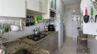 Foto 3 de Apartamento com 3 Quartos à venda, 73m² em Cristal, Porto Alegre