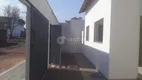 Foto 8 de Casa com 3 Quartos à venda, 70m² em Santa Mônica, Uberlândia