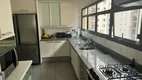 Foto 10 de Apartamento com 3 Quartos à venda, 135m² em Moema, São Paulo