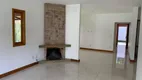 Foto 3 de Casa de Condomínio com 3 Quartos à venda, 288m² em Golfe, Teresópolis