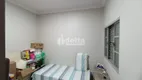 Foto 9 de Casa com 4 Quartos à venda, 188m² em Cidade Jardim, Uberlândia