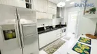 Foto 27 de Apartamento com 3 Quartos para alugar, 110m² em Praia das Pitangueiras, Guarujá