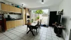 Foto 6 de Casa com 3 Quartos à venda, 210m² em Ponta de Baixo, São José