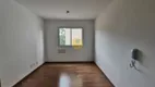 Foto 2 de Apartamento com 2 Quartos à venda, 40m² em Paraisópolis, São Paulo