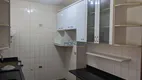 Foto 26 de Casa com 3 Quartos à venda, 205m² em Champagnat, Londrina