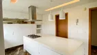 Foto 19 de Apartamento com 4 Quartos à venda, 330m² em Setor Oeste, Goiânia