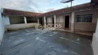 Foto 14 de Casa com 3 Quartos à venda, 220m² em Centro, Araguari