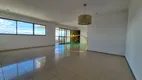 Foto 2 de Apartamento com 4 Quartos para venda ou aluguel, 204m² em Casa Forte, Recife