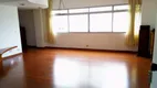 Foto 4 de Apartamento com 3 Quartos à venda, 200m² em Jardins, São Paulo