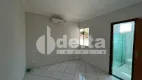 Foto 11 de Casa com 3 Quartos para alugar, 151m² em Tubalina, Uberlândia