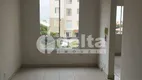 Foto 3 de Apartamento com 3 Quartos à venda, 50m² em Novo Mundo, Uberlândia