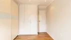 Foto 30 de Apartamento com 3 Quartos à venda, 200m² em Itaim Bibi, São Paulo