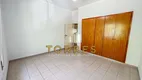 Foto 20 de Apartamento com 4 Quartos à venda, 210m² em Praia das Pitangueiras, Guarujá