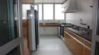 Foto 15 de Apartamento com 4 Quartos à venda, 273m² em Jardim América, São Paulo