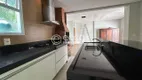 Foto 5 de Casa de Condomínio com 4 Quartos à venda, 280m² em Lagoinha, Uberlândia