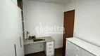 Foto 8 de Apartamento com 2 Quartos à venda, 55m² em Jardim Inconfidência, Uberlândia