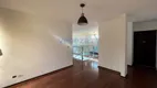 Foto 3 de Casa com 3 Quartos para alugar, 380m² em Quebec, Londrina