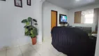 Foto 4 de Casa com 4 Quartos à venda, 230m² em Conjunto Riviera, Goiânia