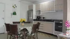 Foto 2 de Apartamento com 2 Quartos para alugar, 74m² em Bombas, Bombinhas