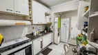 Foto 5 de Apartamento com 3 Quartos à venda, 90m² em Imbuí, Salvador