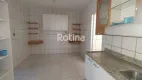 Foto 7 de Apartamento com 3 Quartos à venda, 106m² em Santa Mônica, Uberlândia