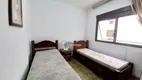Foto 5 de Apartamento com 2 Quartos à venda, 150m² em Praia das Pitangueiras, Guarujá