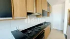 Foto 9 de Apartamento com 2 Quartos à venda, 55m² em Jardim Califórnia, Uberlândia