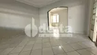 Foto 2 de Casa com 3 Quartos à venda, 180m² em Granada, Uberlândia