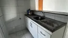 Foto 3 de Apartamento com 2 Quartos para alugar, 50m² em Pina, Recife