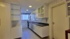 Foto 16 de Apartamento com 4 Quartos para alugar, 185m² em Moema, São Paulo