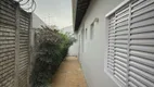 Foto 6 de Casa com 3 Quartos à venda, 300m² em Cazeca, Uberlândia